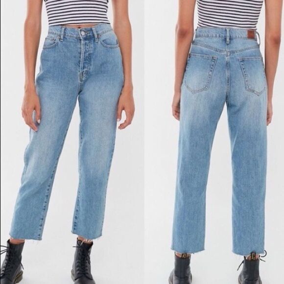 BDG Urban Outfitters Women's Slim Straight Button Fly Jeans Light Wash Size 29 - Picture 1 of 10